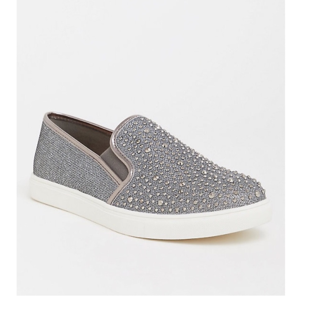 NWT TORRID size 8 silver studded slip on sneakers